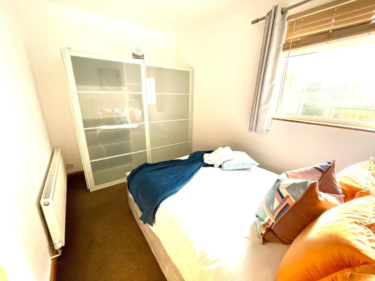Koala & Tree - Renovated 2 Bed Apartment Ideal Location - Short Lets & Serviced Accommodation Cambridge ภายนอก รูปภาพ