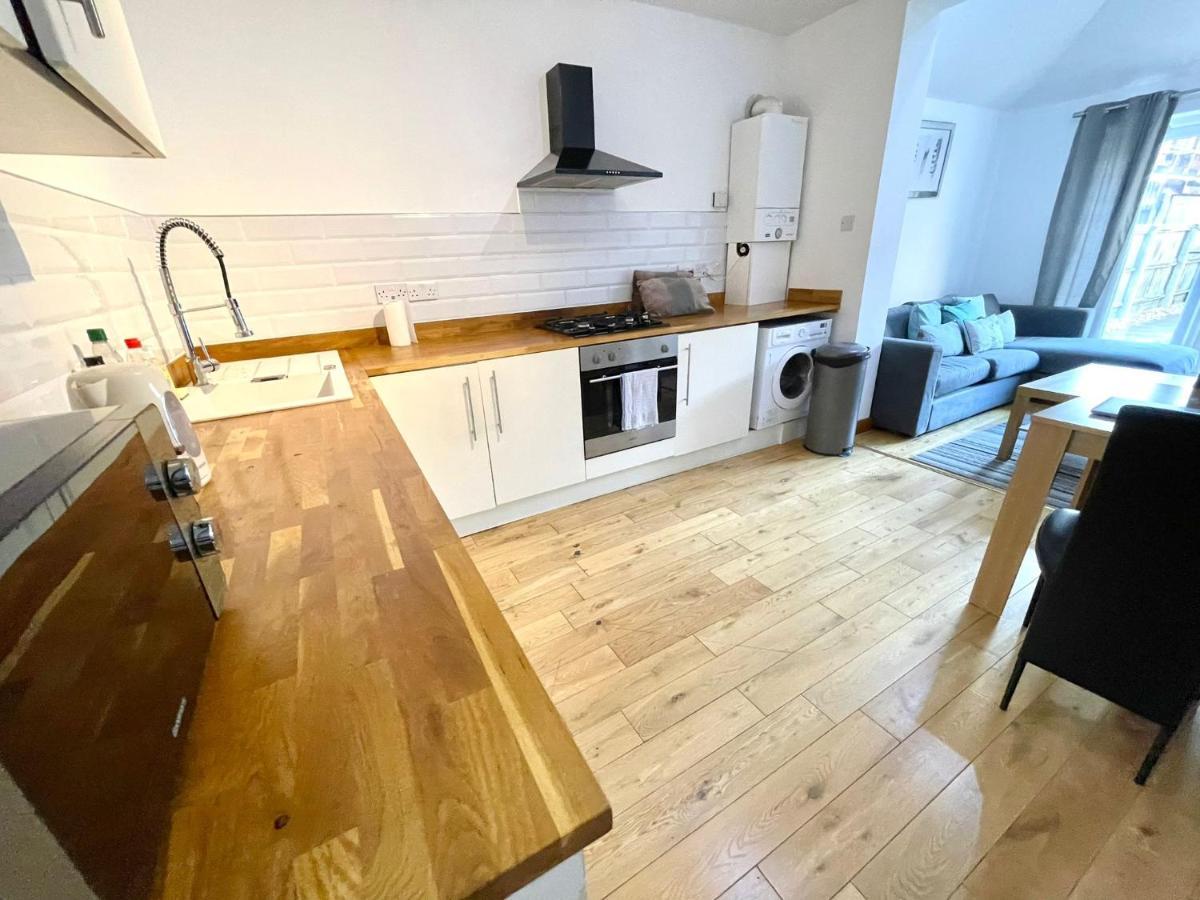 Koala & Tree - Renovated 2 Bed Apartment Ideal Location - Short Lets & Serviced Accommodation Cambridge ภายนอก รูปภาพ