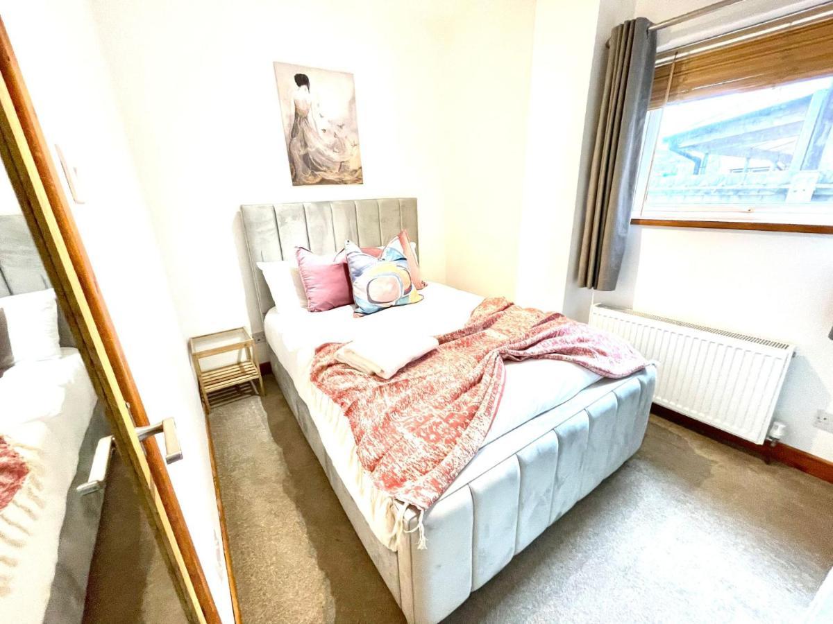 Koala & Tree - Renovated 2 Bed Apartment Ideal Location - Short Lets & Serviced Accommodation Cambridge ภายนอก รูปภาพ