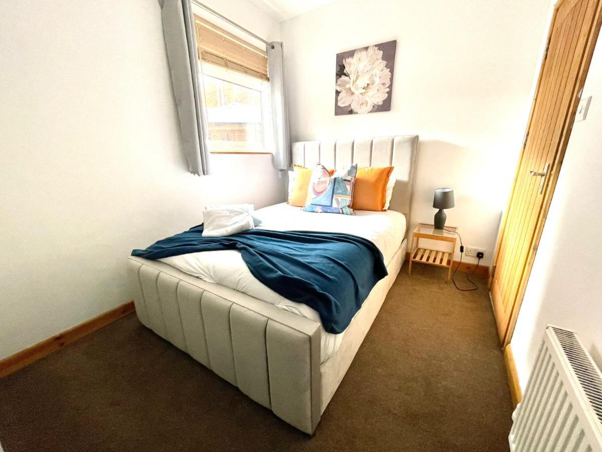 Koala & Tree - Renovated 2 Bed Apartment Ideal Location - Short Lets & Serviced Accommodation Cambridge ภายนอก รูปภาพ