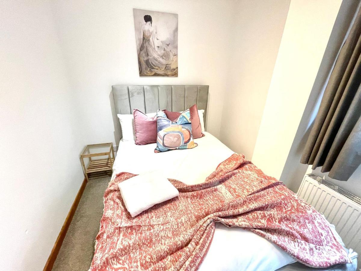 Koala & Tree - Renovated 2 Bed Apartment Ideal Location - Short Lets & Serviced Accommodation Cambridge ภายนอก รูปภาพ
