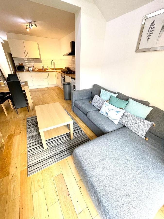 Koala & Tree - Renovated 2 Bed Apartment Ideal Location - Short Lets & Serviced Accommodation Cambridge ภายนอก รูปภาพ