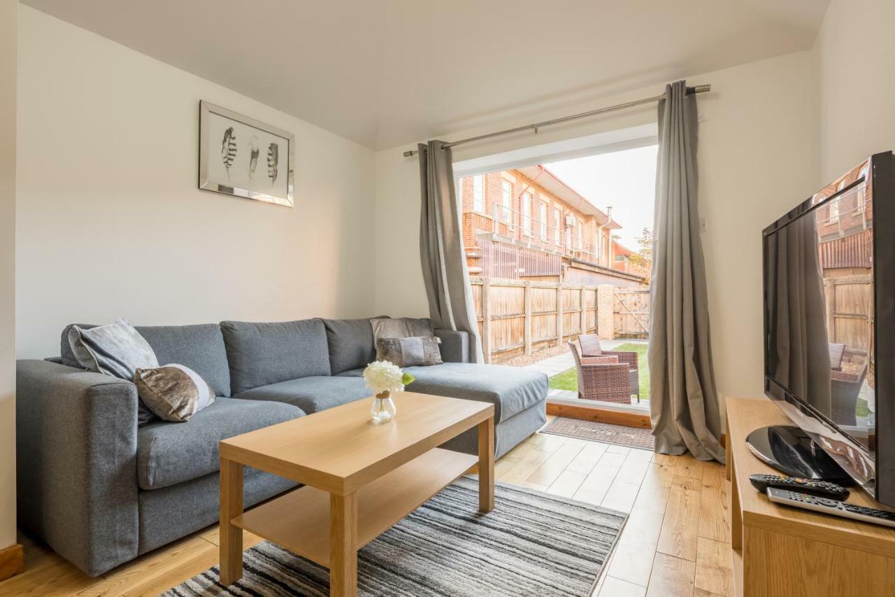 Koala & Tree - Renovated 2 Bed Apartment Ideal Location - Short Lets & Serviced Accommodation Cambridge ภายนอก รูปภาพ